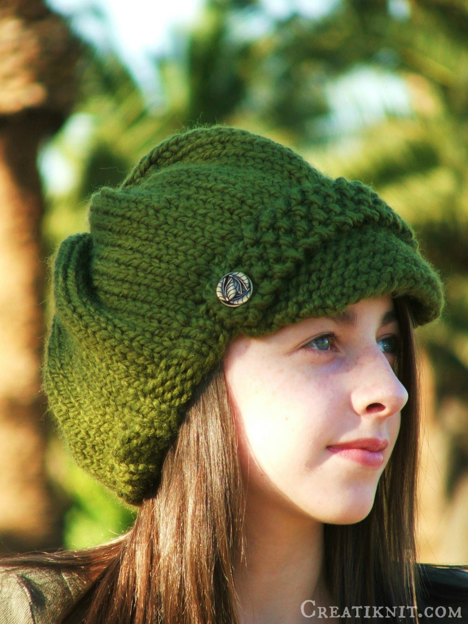 Hats knitting. Шапка Робин Гуда. Шапка вязаная. Оригинальные вязаные шапки. Необычные женские вязаные шапки.