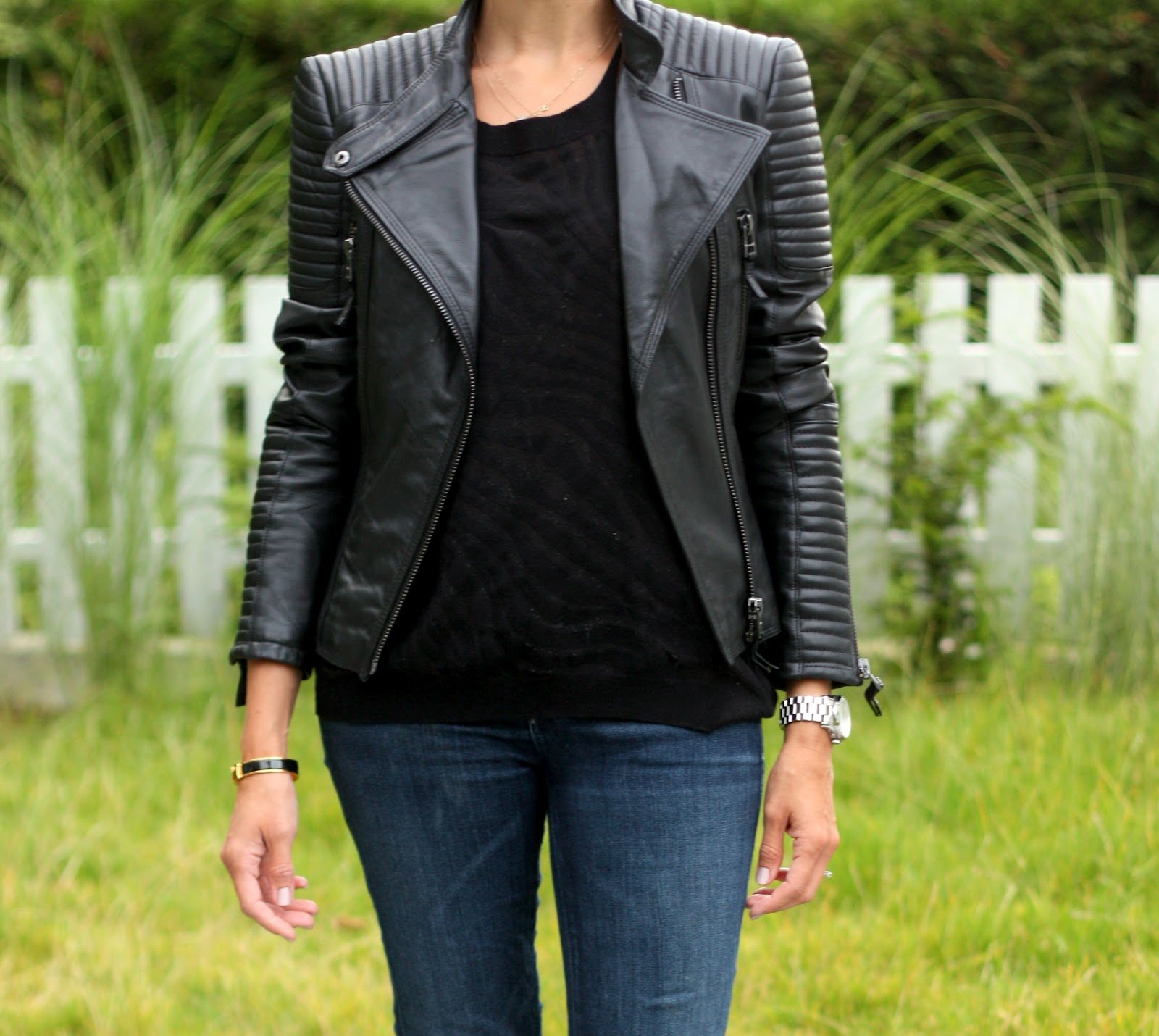 Волоса черные куртки. Zara Leather Jacket. Кожанка Zara women. Zara Quilted Leather Biker Jacket.