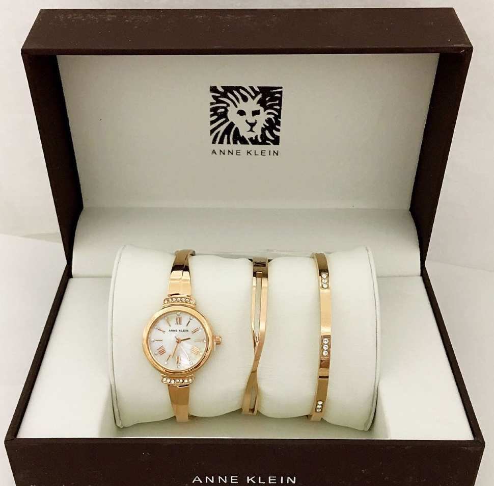 Набор часы браслеты. Наручные часы Anne Klein 9003mpor. Наручные часы Anne Klein 9667wttq. Наручные часы Anne Klein 1306mpgi.