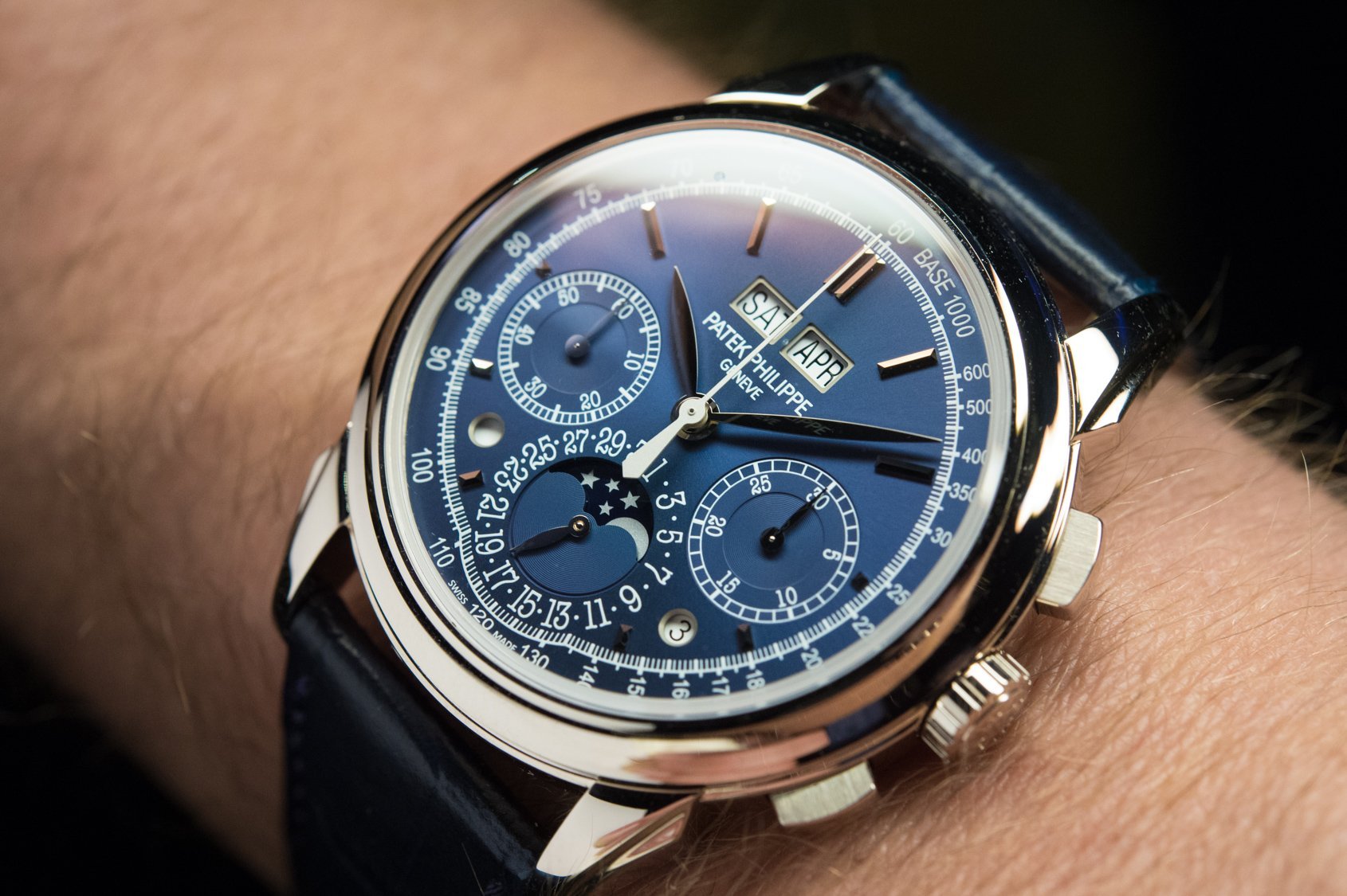 Швейцарские часы б у. Patek Philippe 5270g. Patek Philippe Geneve. Самые дорогие часы Patek Philippe.
