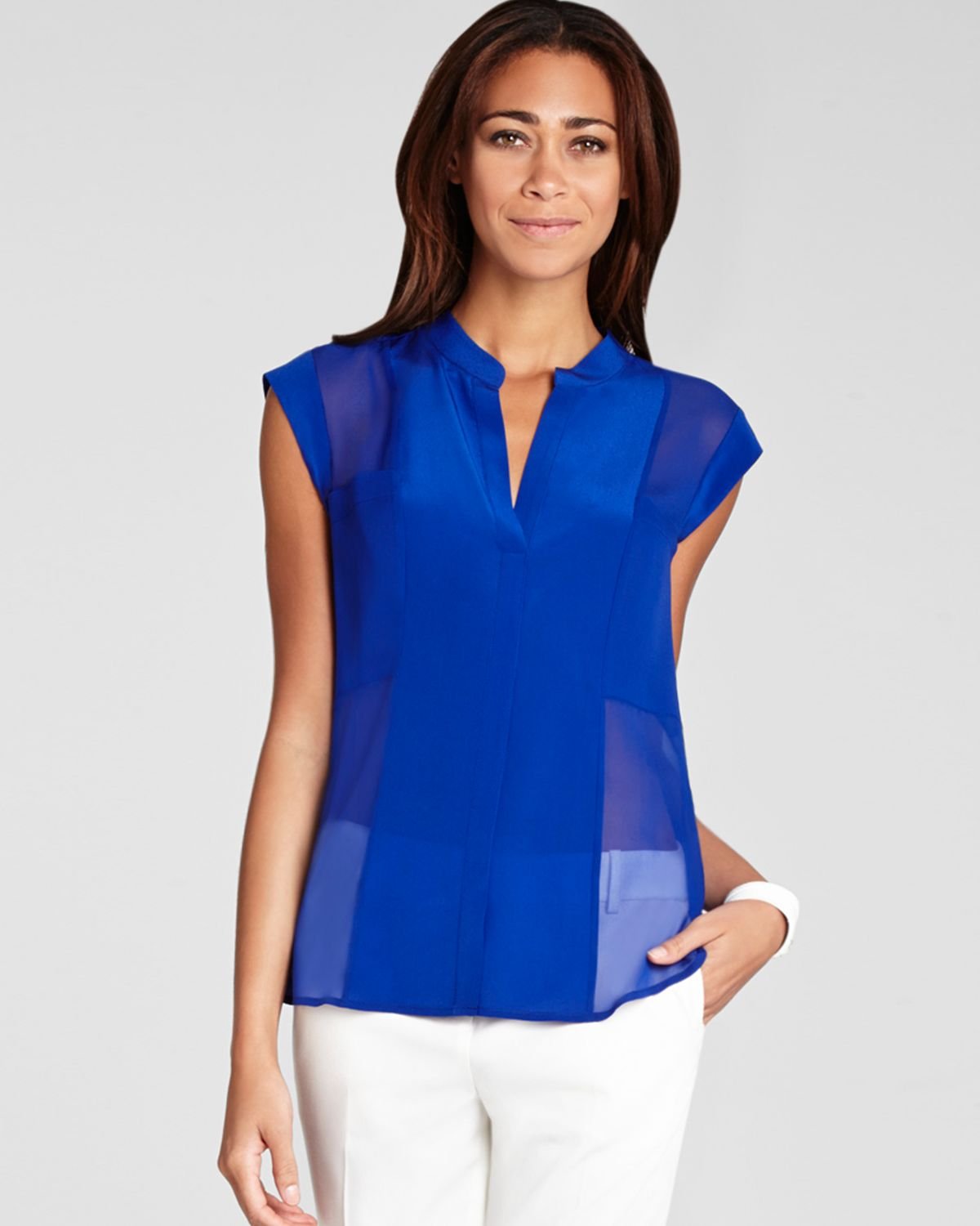 Блузка женская без рукавов. Синяя блуза. Блуза с коротким рукавом. Блузка без рукавов. Синяя блузка.