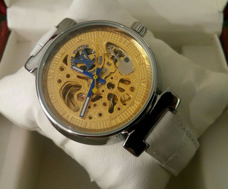 Часы Луи витон скелетон (46 фото)
