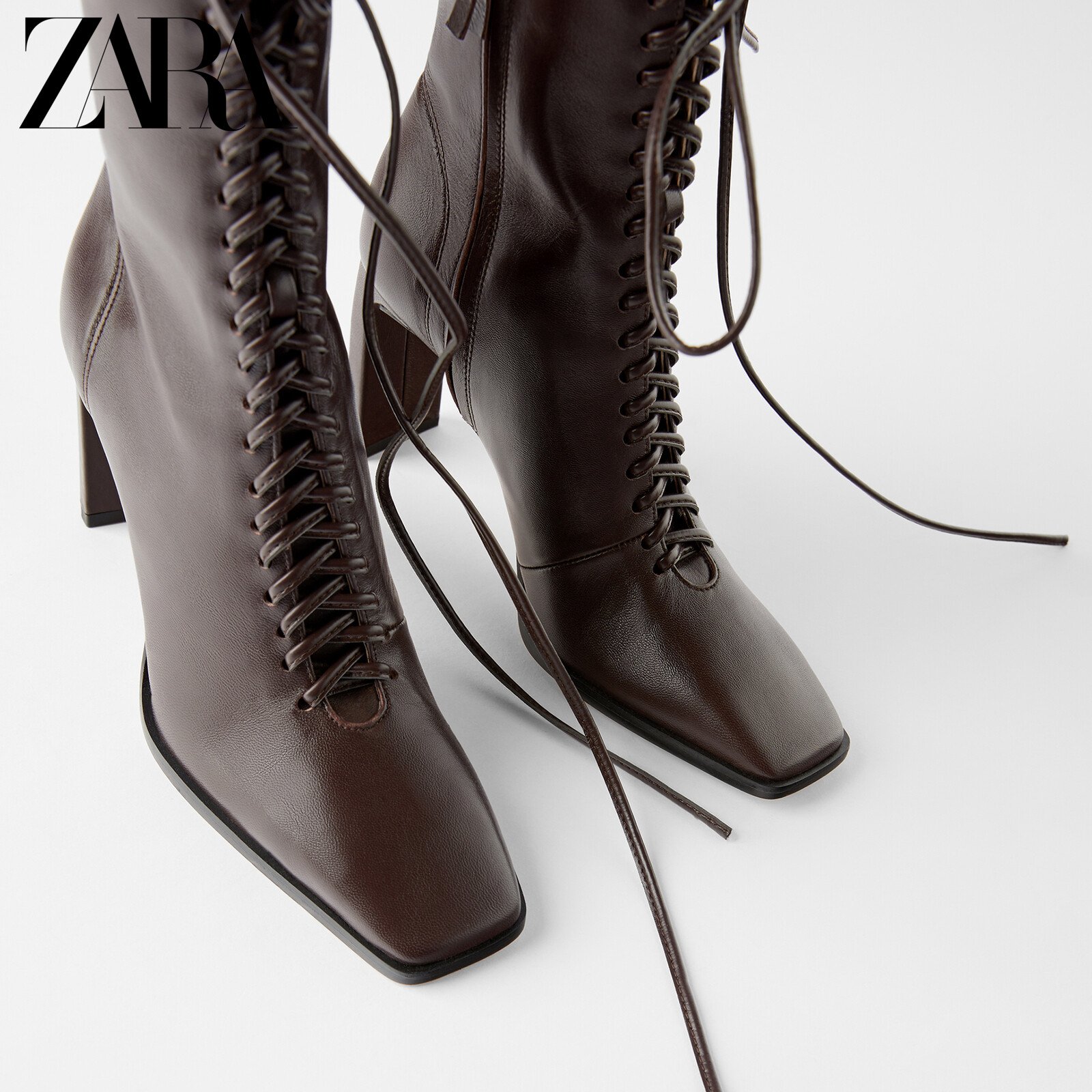 Кожаная шнуровка купить. Zara ботинки на шнуровке. Сапоги Эконика на шнуровке. Ботильоны Zara 2021.