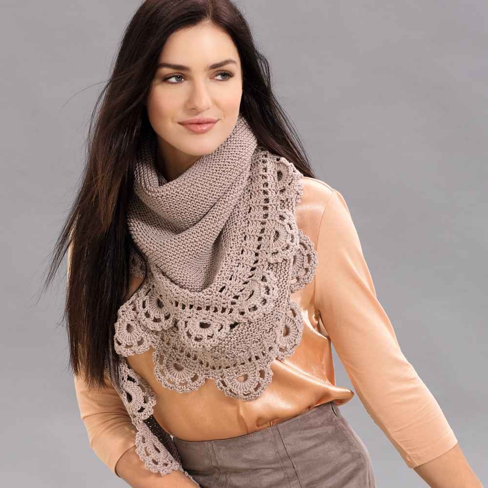 Красивый шарф связанный. Красивый шарф. Красивые вязаные шарфы. Вязаный платок. Красивые шарфы женские.