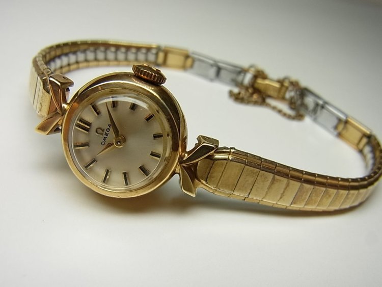 Советские женские золотые часы (76 фото)