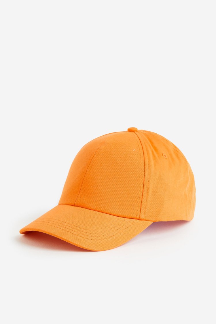 Оранжевая кепка (67 фото)